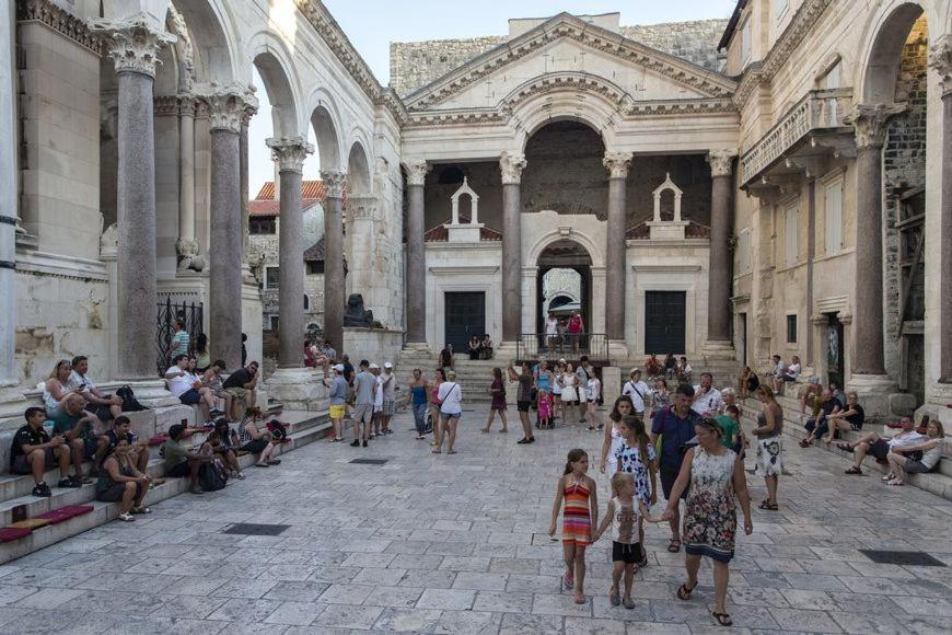 Luxury Apartment In Ancient City スプリト エクステリア 写真