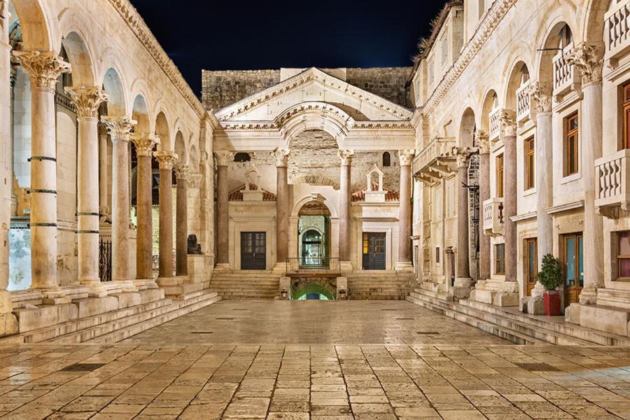 Luxury Apartment In Ancient City スプリト エクステリア 写真